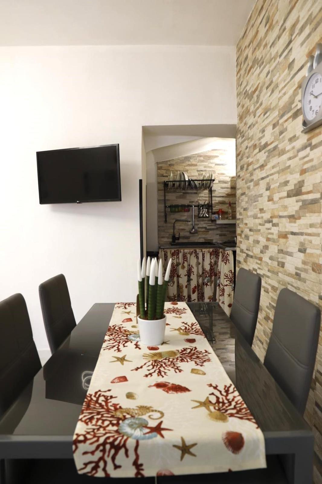 Lo Scarrozzo Room Palermo Zewnętrze zdjęcie